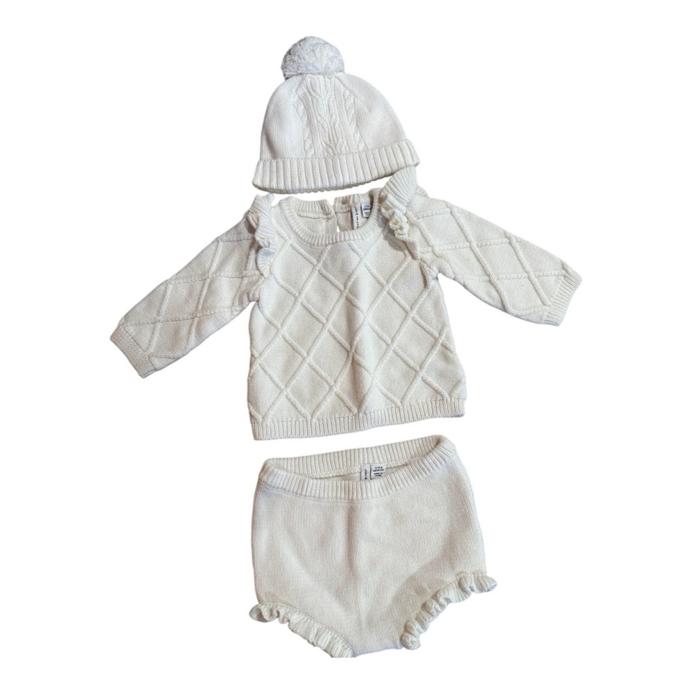 Janie and jack - Cream Knit Baby Outfit with Hat